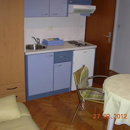 Apartment Karmen Trogir Kamer foto