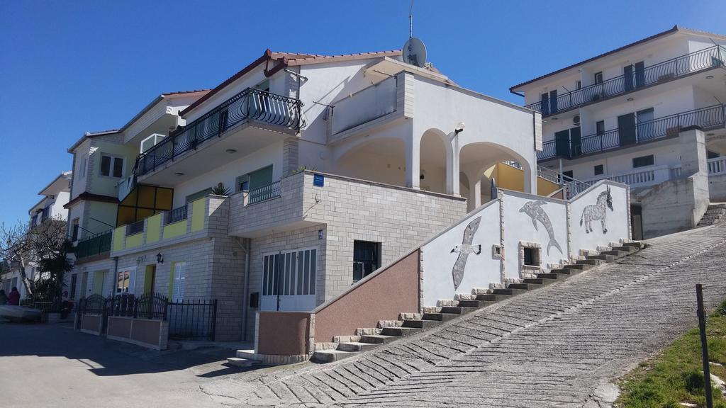 Apartment Karmen Trogir