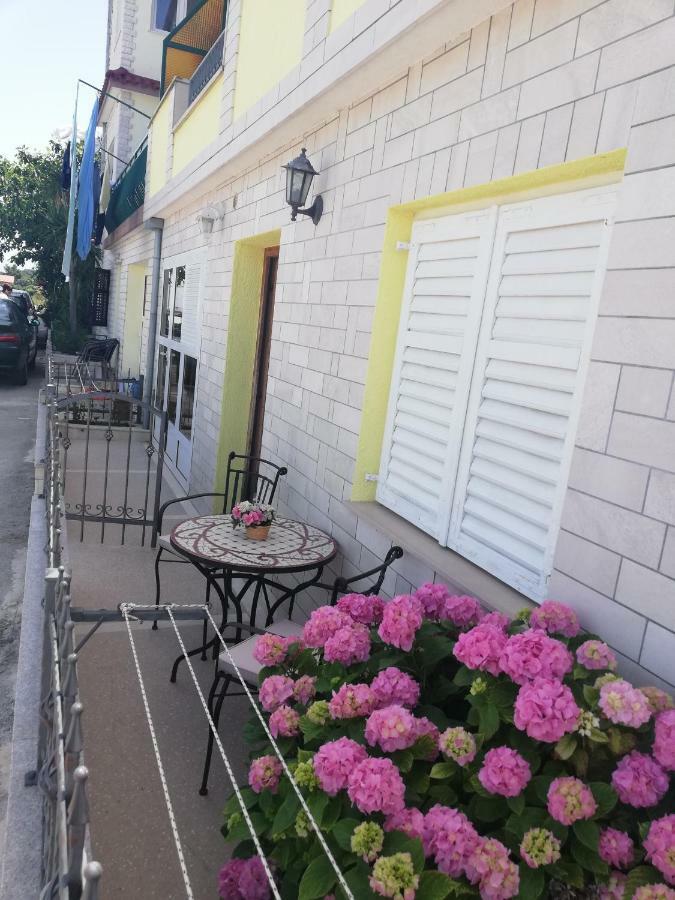 Apartment Karmen Trogir